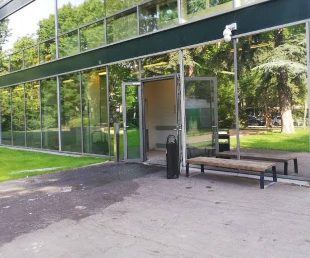 Film de protection solaire effet miroir